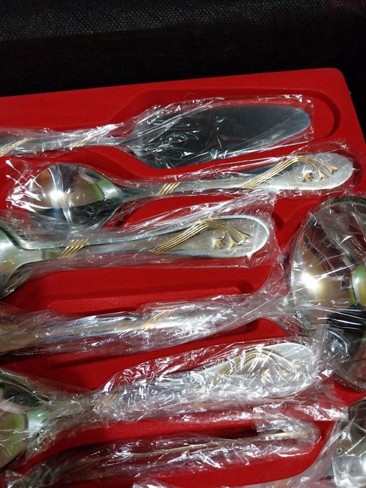 Прибори за хранене SOLINGEN 83 части