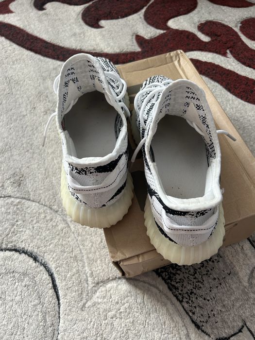 Yeezy boost 350 Zebra