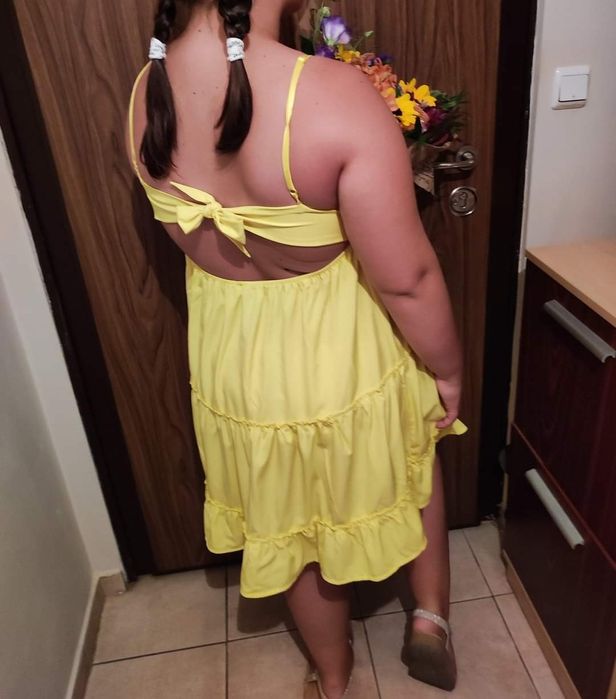 Летни рокли за млада дама