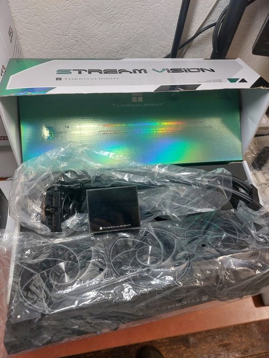 Cooler cu display si fan pompa Thermalright Stream Vision 360 ,shish.