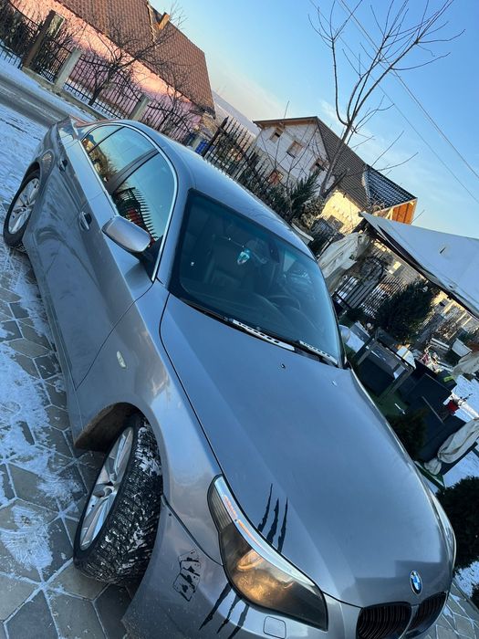 530D / M57 An 2006 Automată vând/ Varinate la preț diferă