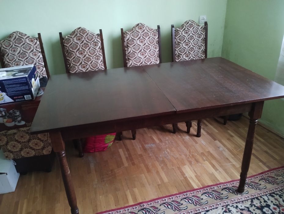 Vand mobila pentru living/sufragerie Păunița, făcută pentru export