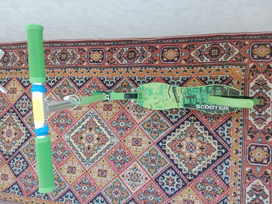 Продается детский самокат