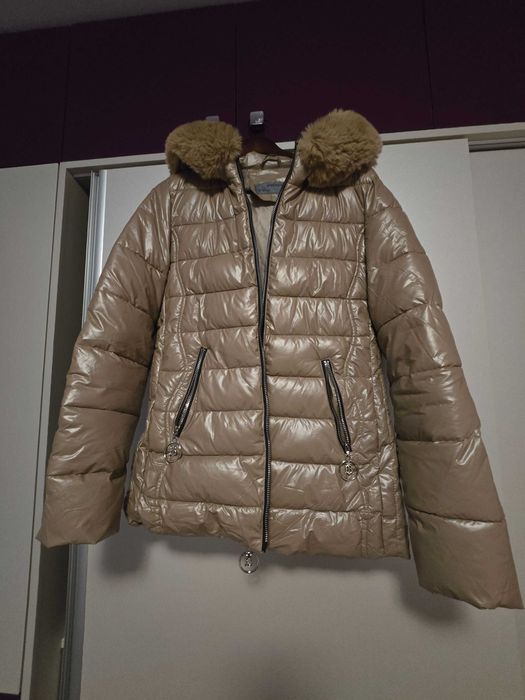 Дамско зимно яке