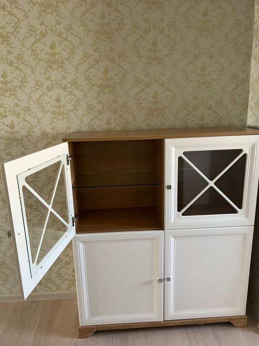 Шкаф сервант 1.20-1.40 Prestige 120000