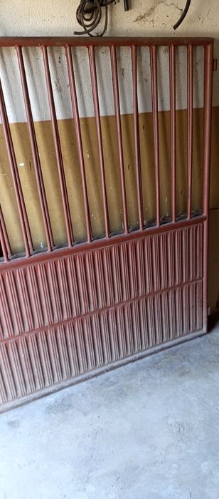 Градински метални врати