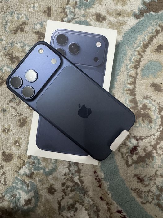 Продам IPhone 17 pro max 256 gb