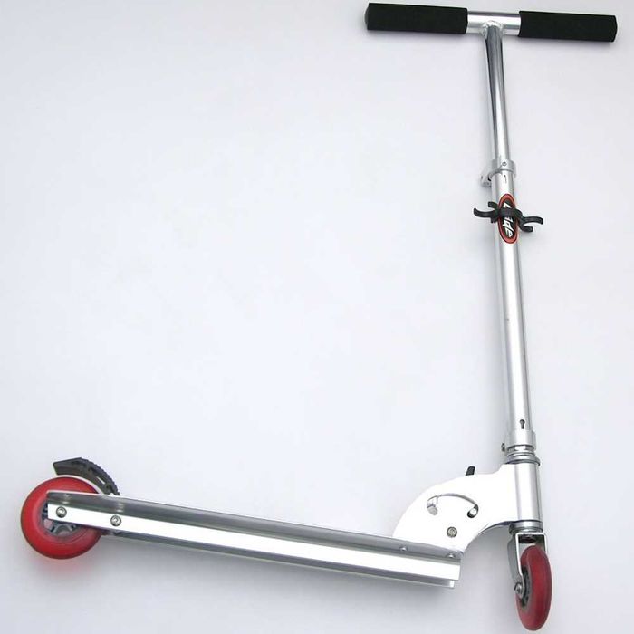 Trotineta pliabila Icon Blade - aluminiu