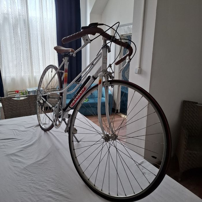Semicursiera Peugeot