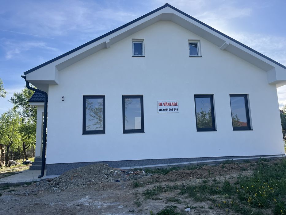 De vanzare casa noua