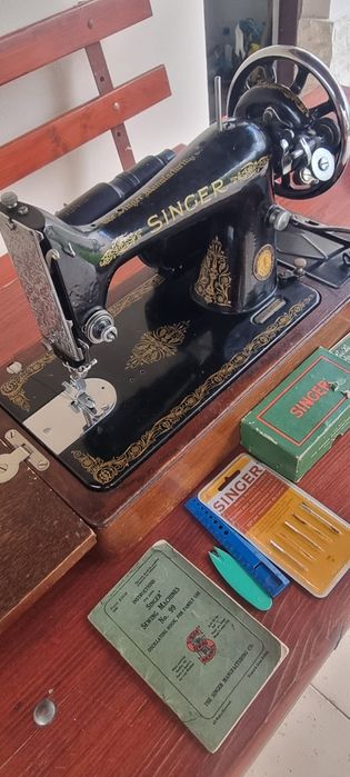 Mașina de cusut Singer