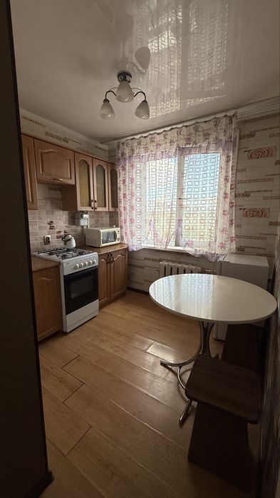 Сдам квартиру Назарбаева 126