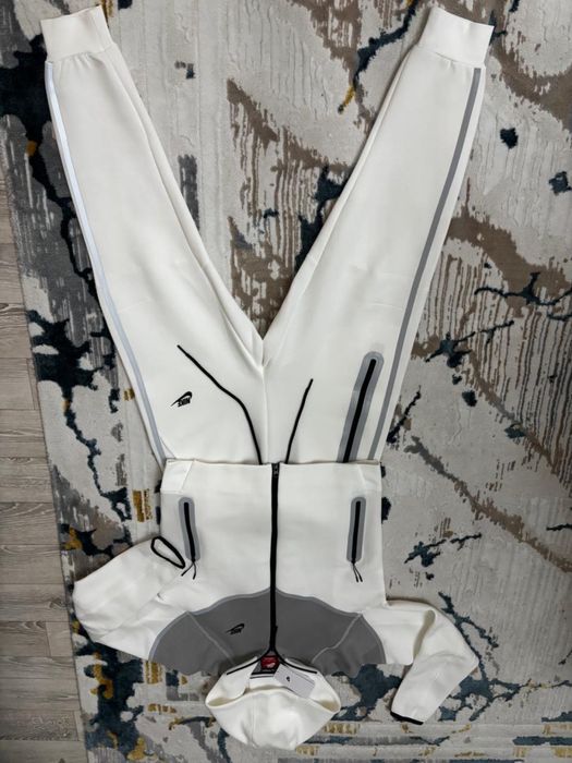 Костюм nike tech fleece