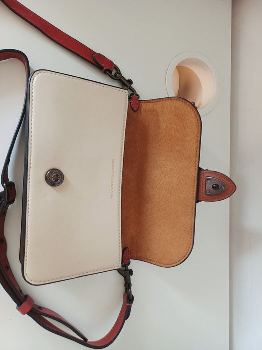 Малка чанта Coach