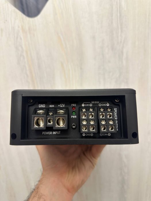 Продается усилитель amp pro 4.100