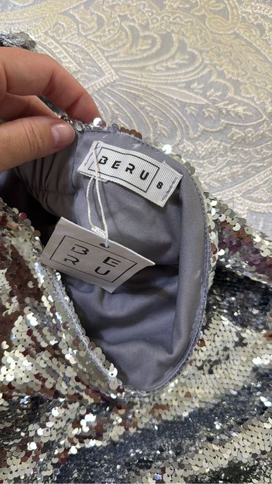 Продам новую юбку