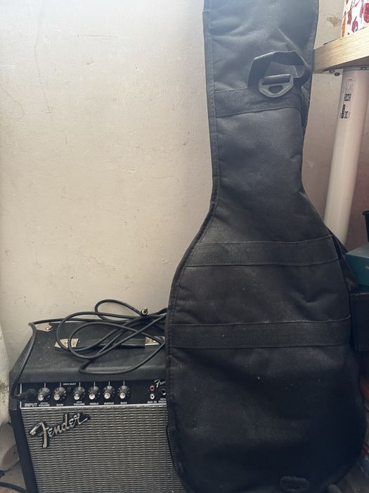 Chitara Fender Squier Affinity Stratocaster HSS