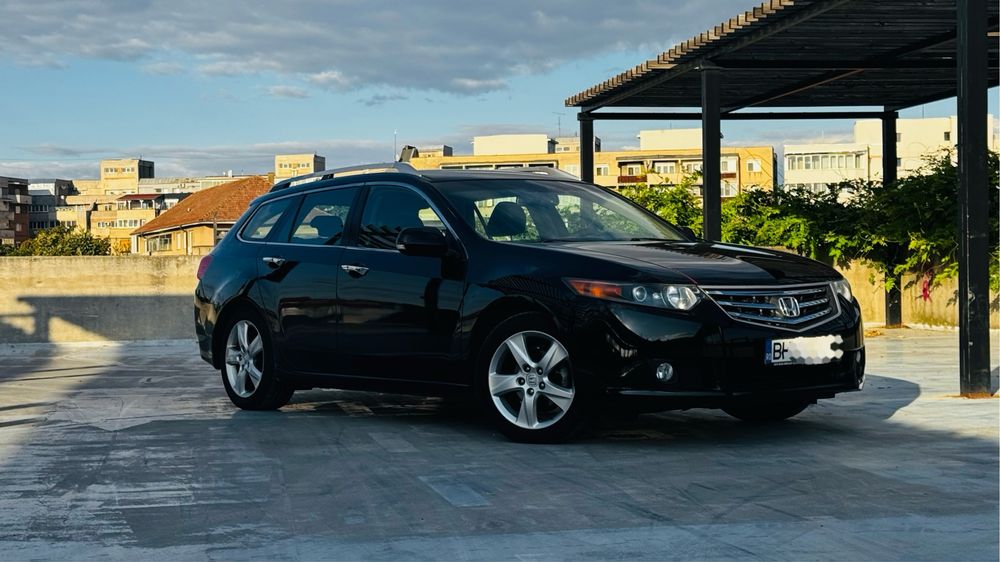 HONDA Accord 2011 — imagine 2