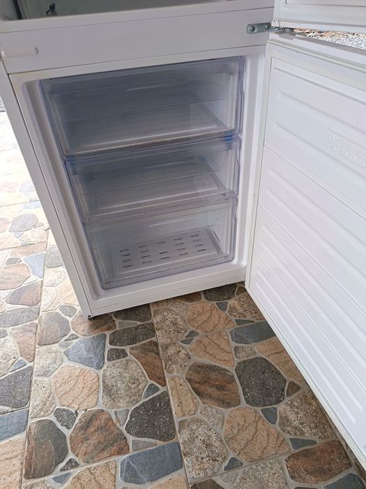 Frigider vortex de 4 luni cumpărat