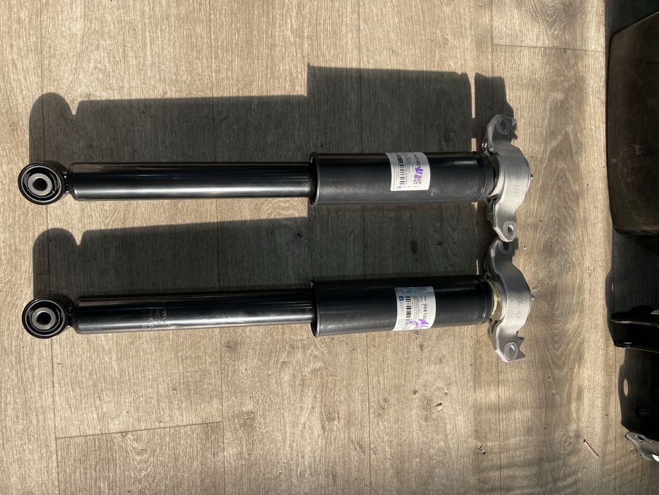 Malibu-1 orqa GM ORIGINAL Amartizator Zbory chashka otboynilari bilan