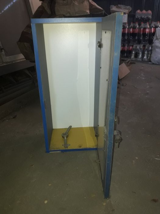 ящик подвесной деревянный