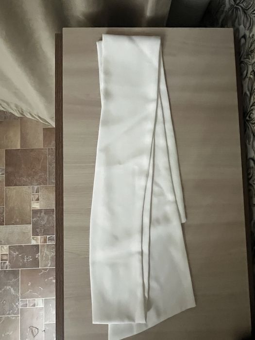 Вечернее белое платье