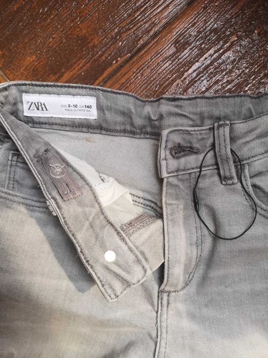 Blugi Zara 9-10 ani baiat