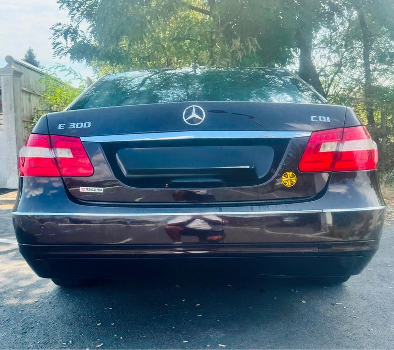 MERCEDES-BENZ E-Class 2009 — imagine 4