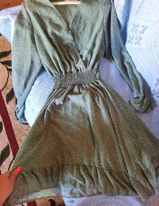 Отдам пакет вещей за 2 тысяч