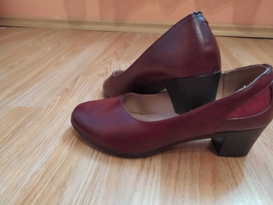 Дамски обувки естествена кожа 37,5