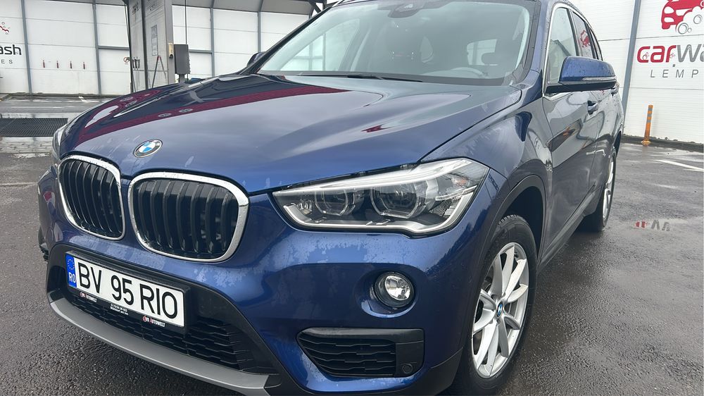 BMW X1 XDrive / Head-up 2019