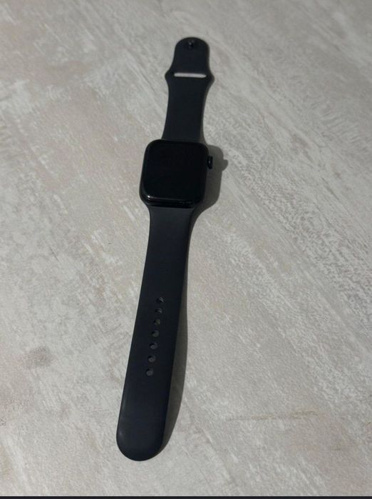 Apple watch se2.