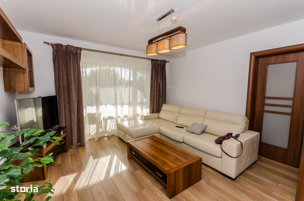 Apartament 3 camere cu gradina proprie 80 mp, parcare, Brana-Selimbar
