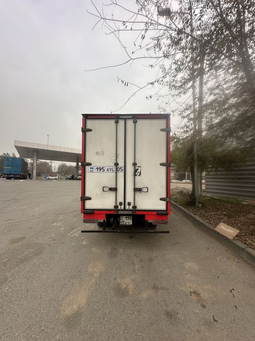 Продам городской грузовик