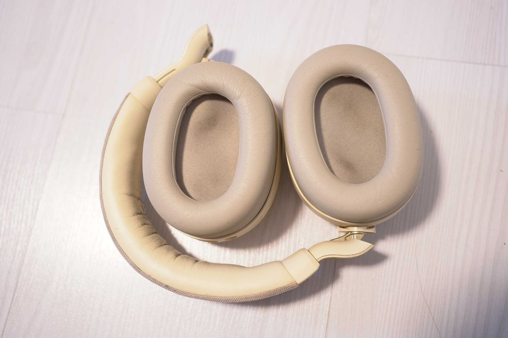 Căști Jabra Elite 85h Gold Beige – Perfect Funcționale – Folosite intens