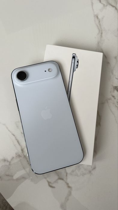 Vand Iphone Air 256GB Sky Blue