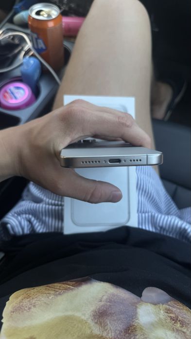 Продам Iphone 15 pro max 512 gb