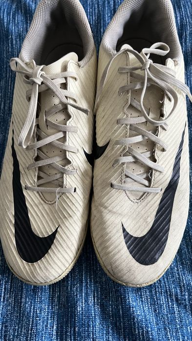 Ghete Nike Mercurial
