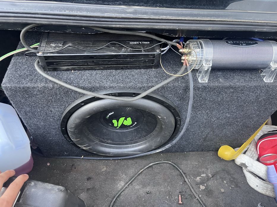 Сабвуфер деф бонц