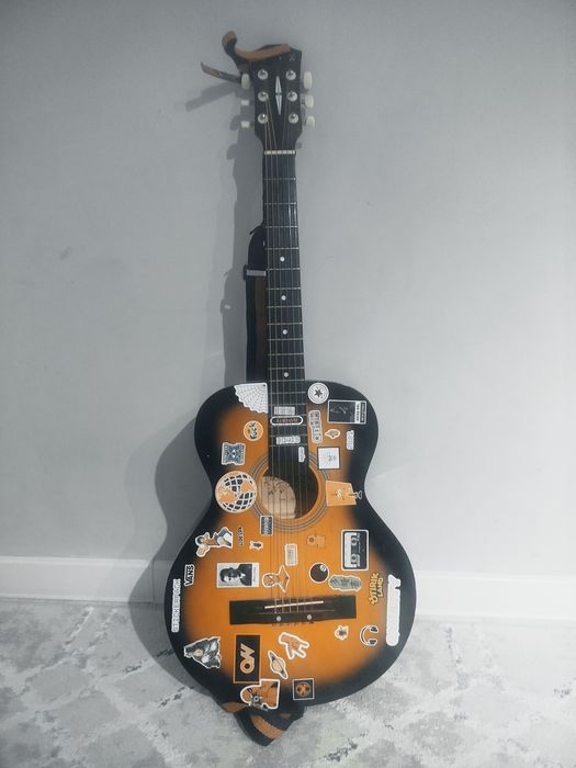 Продам Гитрау Ronnie Wood