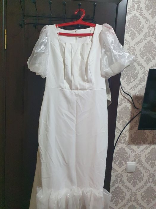 Шикарное нарядное платье