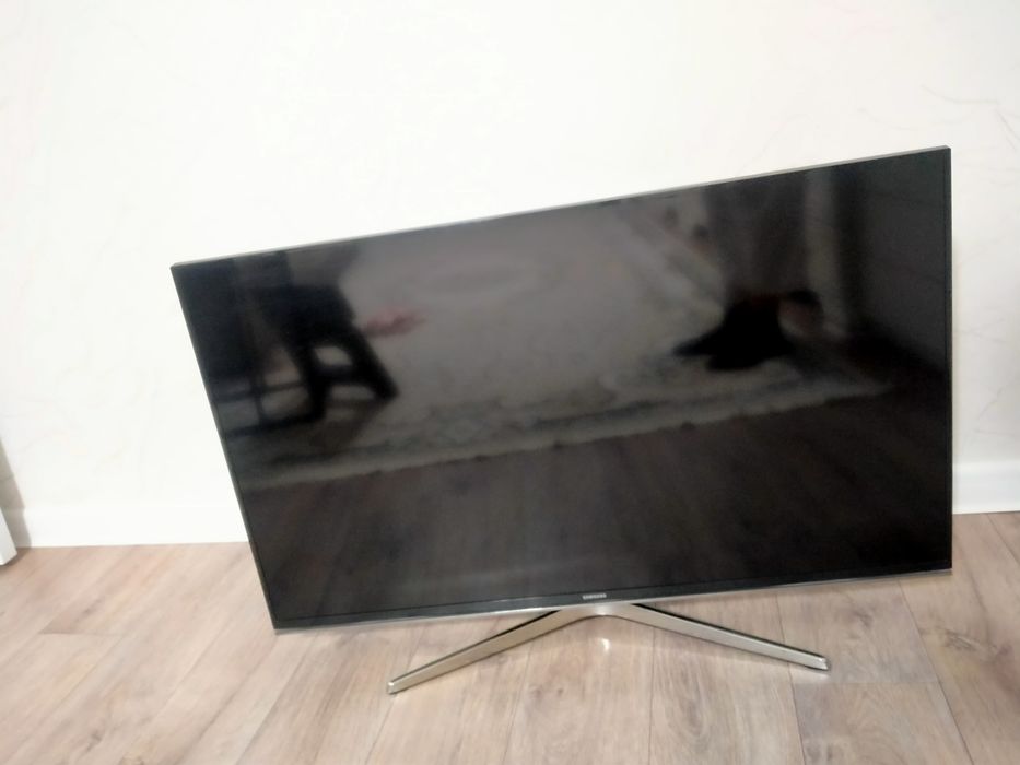 Телевизор Самсунг