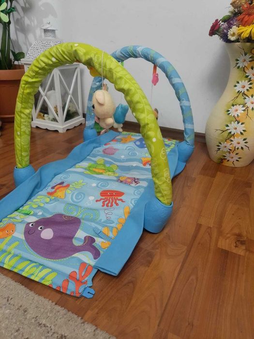 Saltea activitati bebe