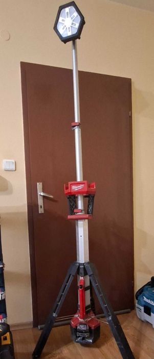 Milwaukee m18 ssal + 5.0ah батерия