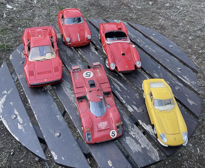Colecție masinute Ferrari burago
