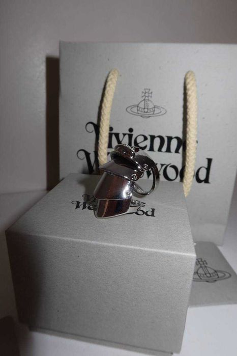 Vivienne Westwood пръстен