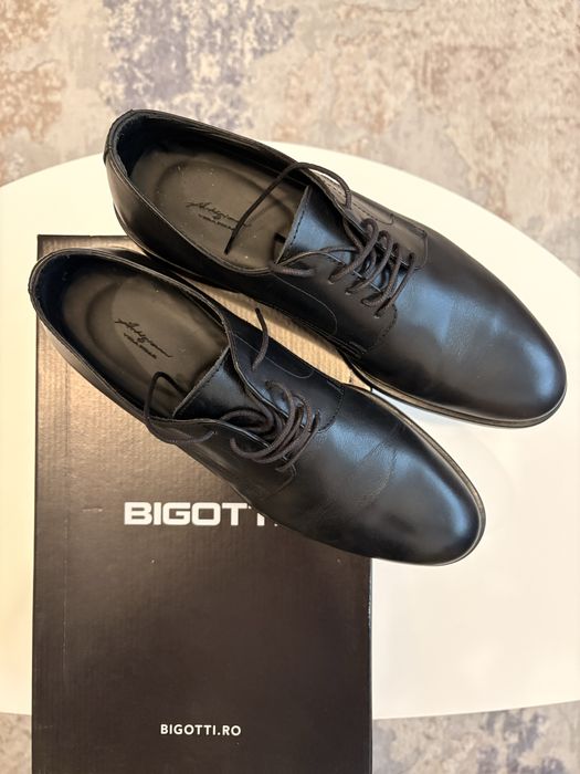 Pantofi eleganți noi Bigotti