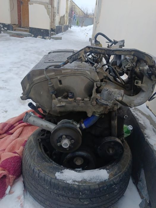 Мотор от Мерседеса 124