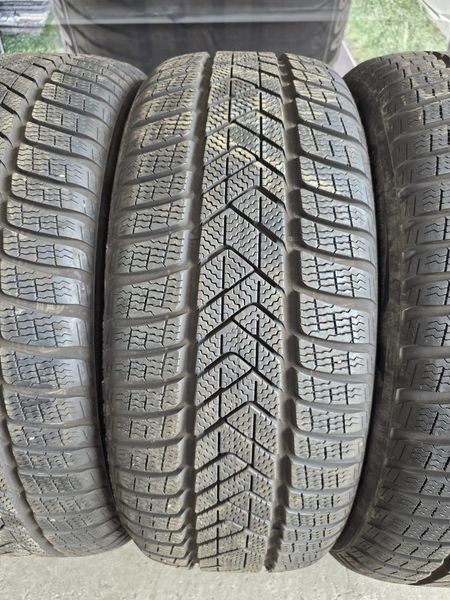 225/55/18 PIRELLI 4бр