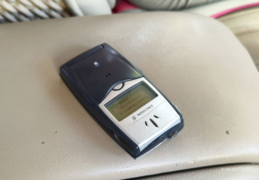 Ретро телефон Ericsson T39m (T28, T28s, T39)